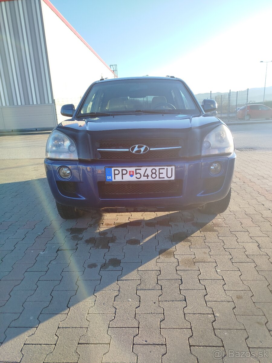 Hyundai Tucson 2.0 CRDi, 4x4 WD - 3