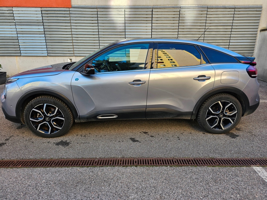 Citroen C4 ë-C4 Electric 136 Shine, rok 2022 - 3