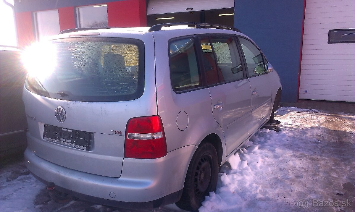 VW Touran - 3