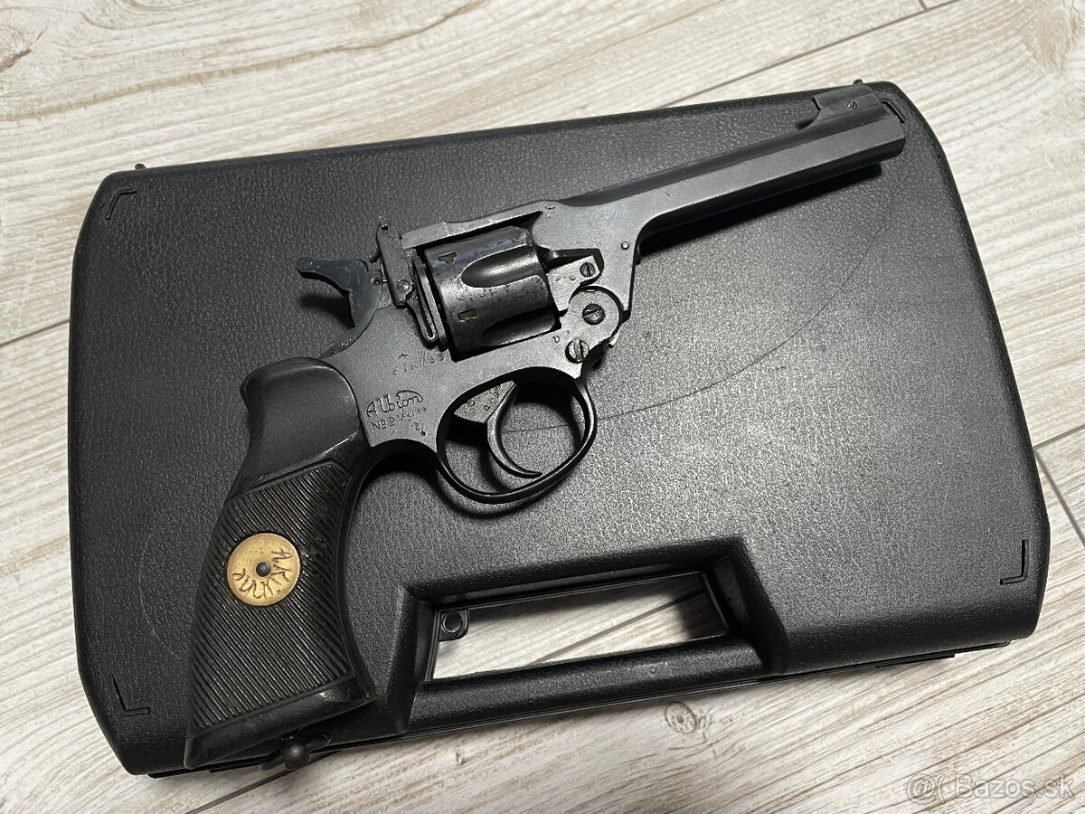 Albion No2 Mk1 - 38. S&W - 3
