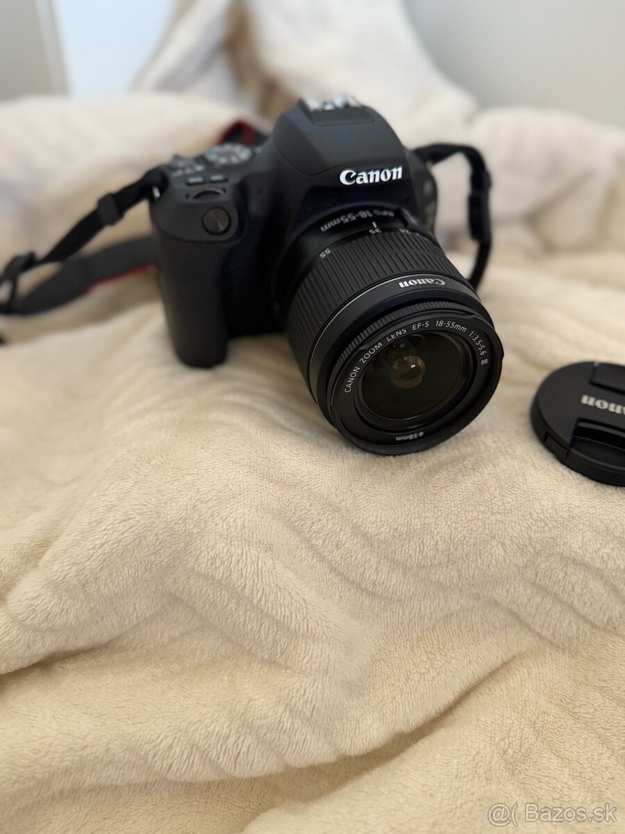 Canon EOS 200D s príslušenstvom - 3