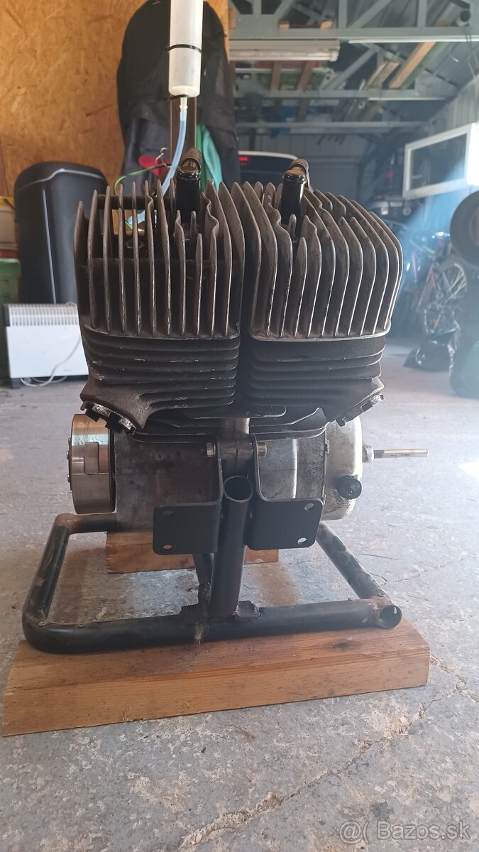 Predám motor jawa 350 634 - 3