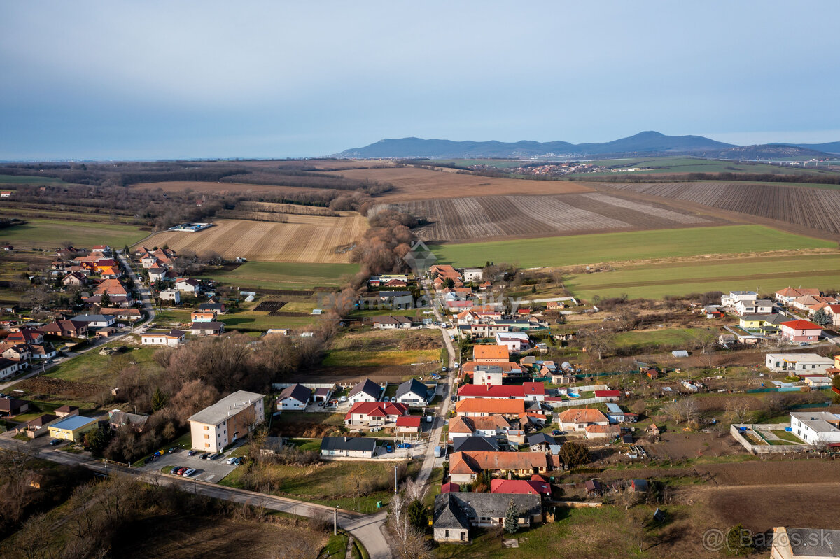 RezervovanéNa predaj slnečný stavebný pozemok Babindol - 3