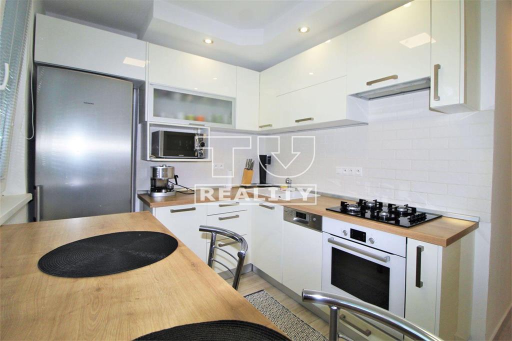 PEKNÝ 3-IZBOVÝ PO REKONŠTRUKCII - SEKČOV - Čergovská ulica - 3