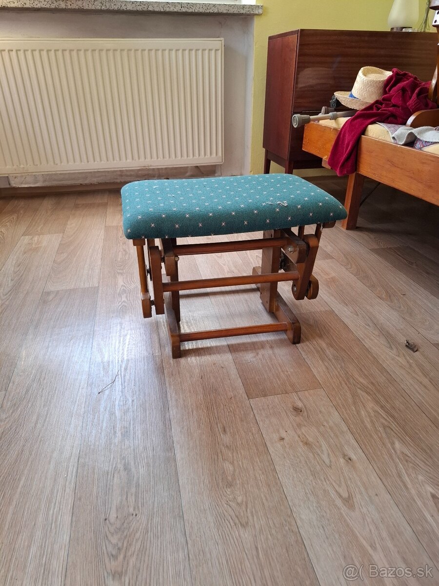 Hojdacie kreslo s podnožou - 3