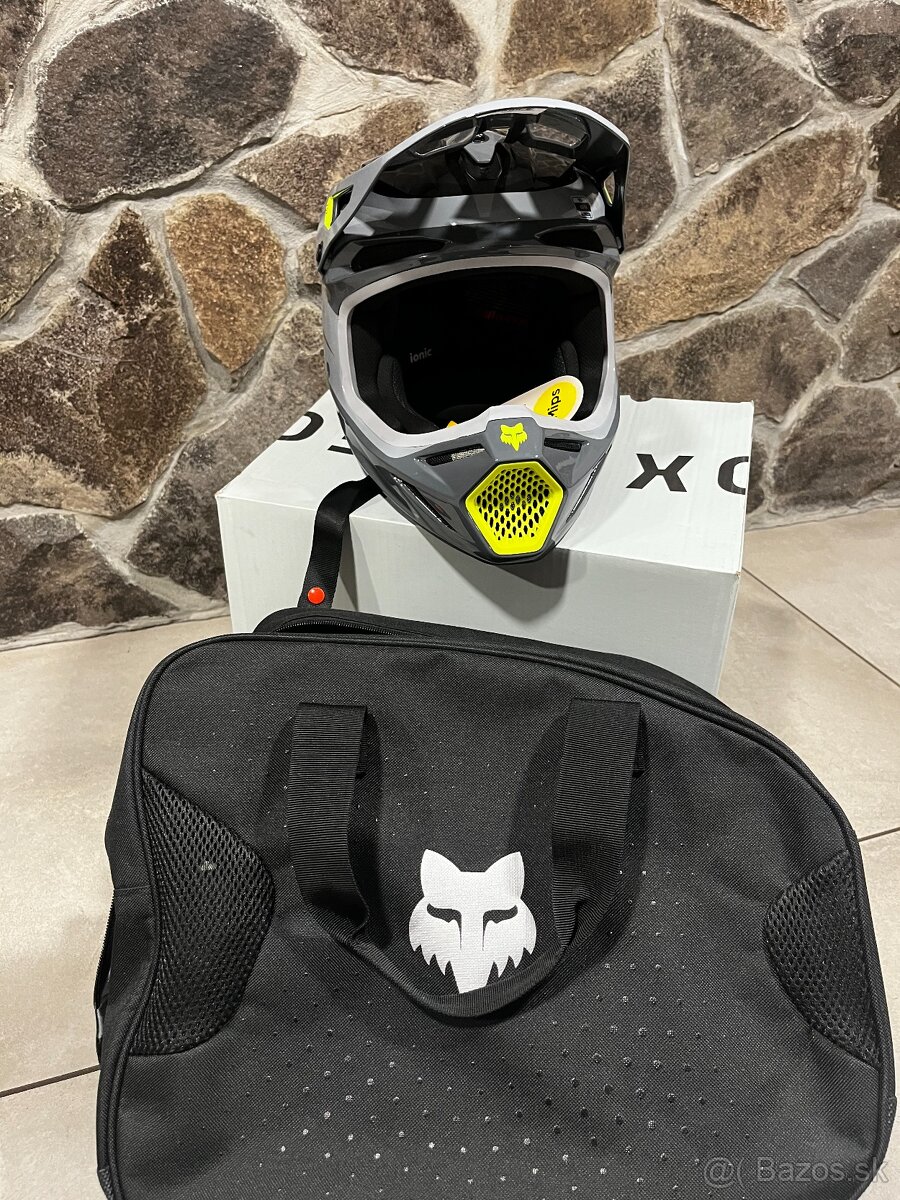 Prilba Fox V3 Divider - 3