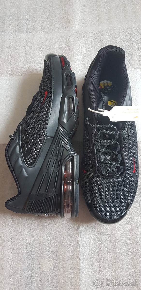 NIKE TN TUNED AIR BLACK RED - 3