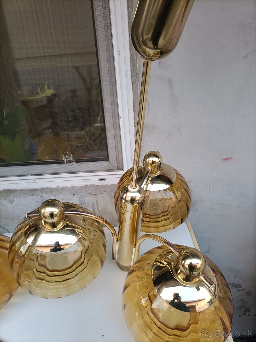 Ponúkam na predaj luster a bočnú lampu. - 3