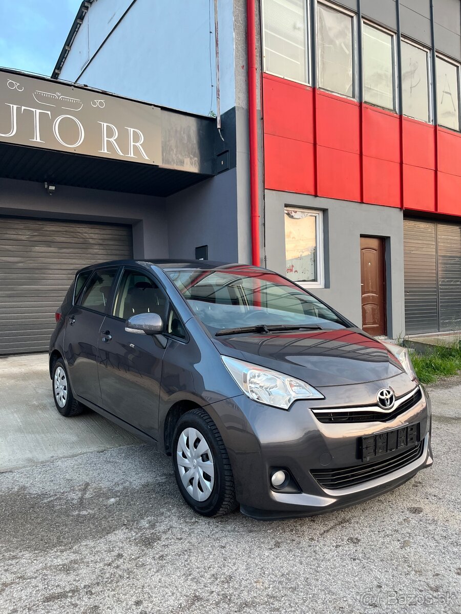 Toyota Verso-S 1.3 Benzin = r.v 2013, 171889km , Top Stav = - 3