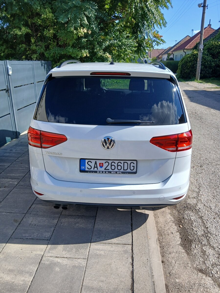 Volkswagen Touran 1.4 TSI benzin DSG - 3