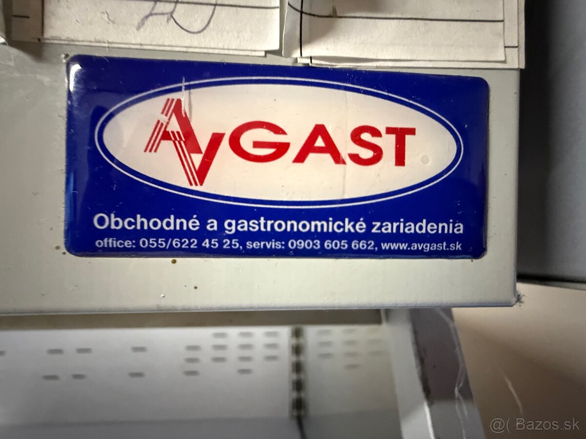 Predám chladiacu vitrínu na výrobky - 3