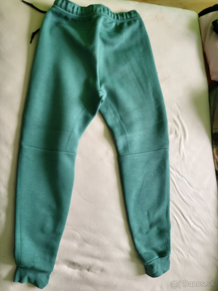 Pánska súprava Nike tech zelena - 3