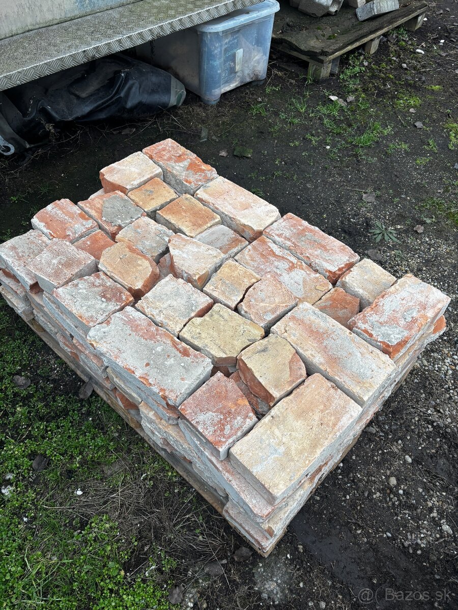 Predám staré pálené tehly - 3
