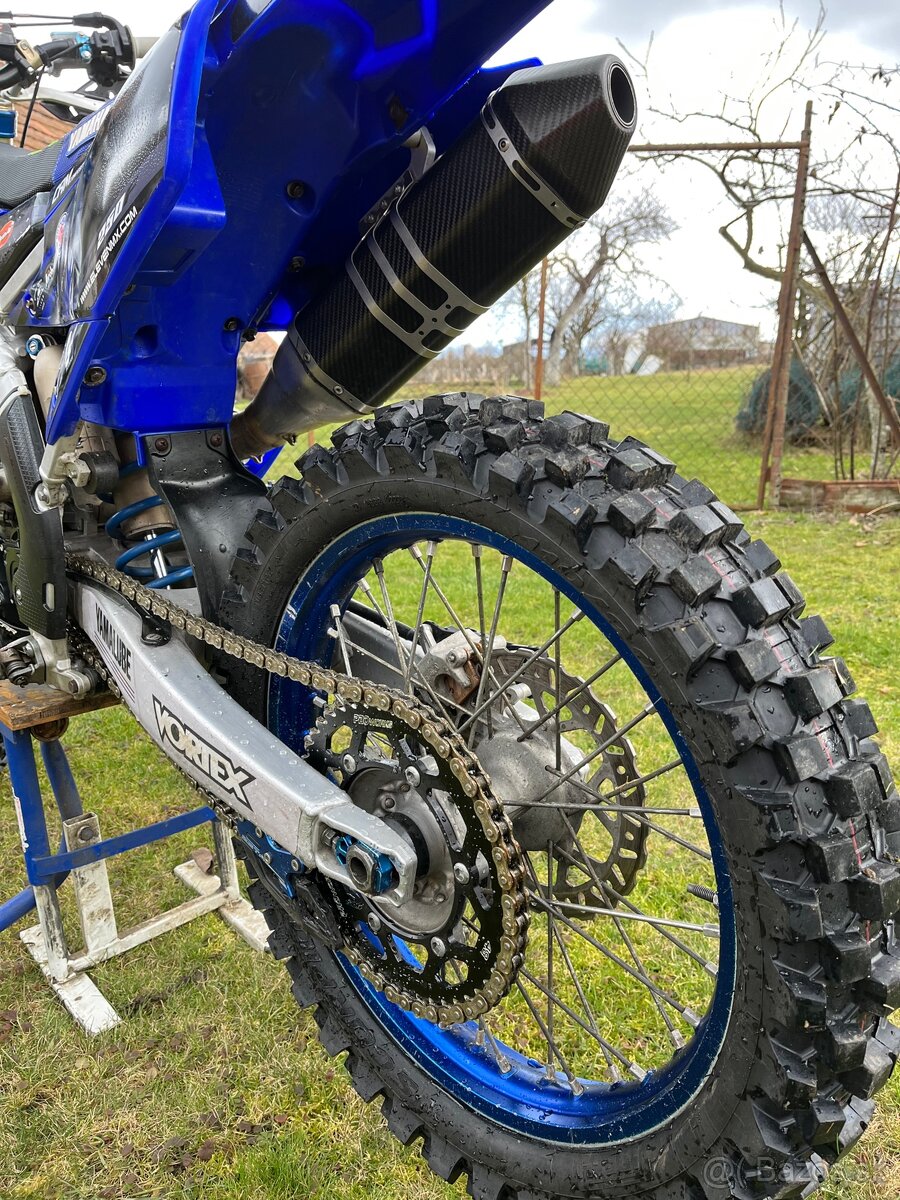 Yamaha yzf 450 - 3