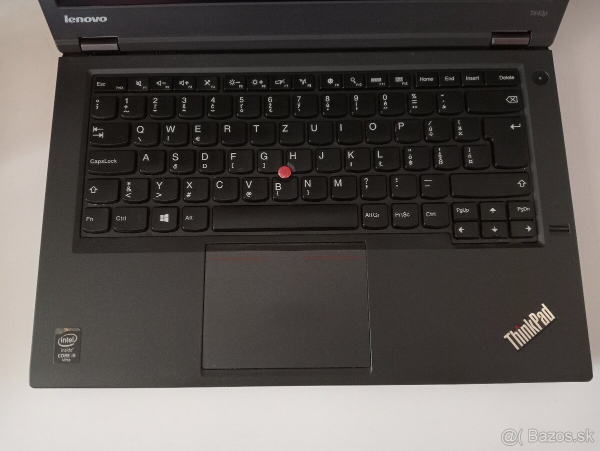 Lenovo Thinkpad T440p + Intel core i5 + 8gb ram + Windows 11 - 3