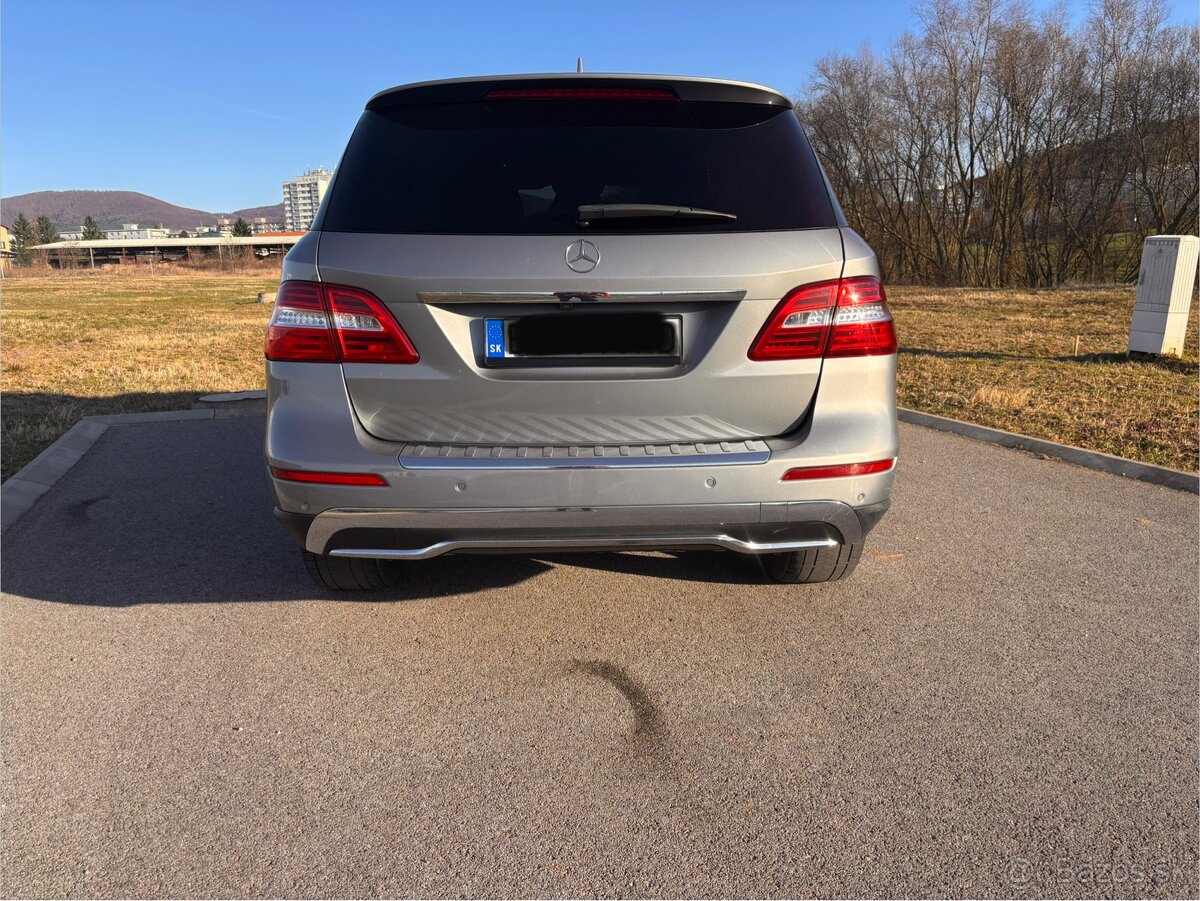 Mercedes ML350 4matic BENZIN - 3