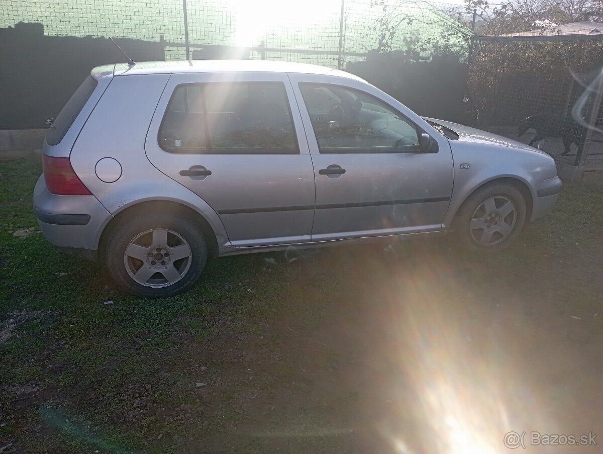 Predám golf 4 - 3