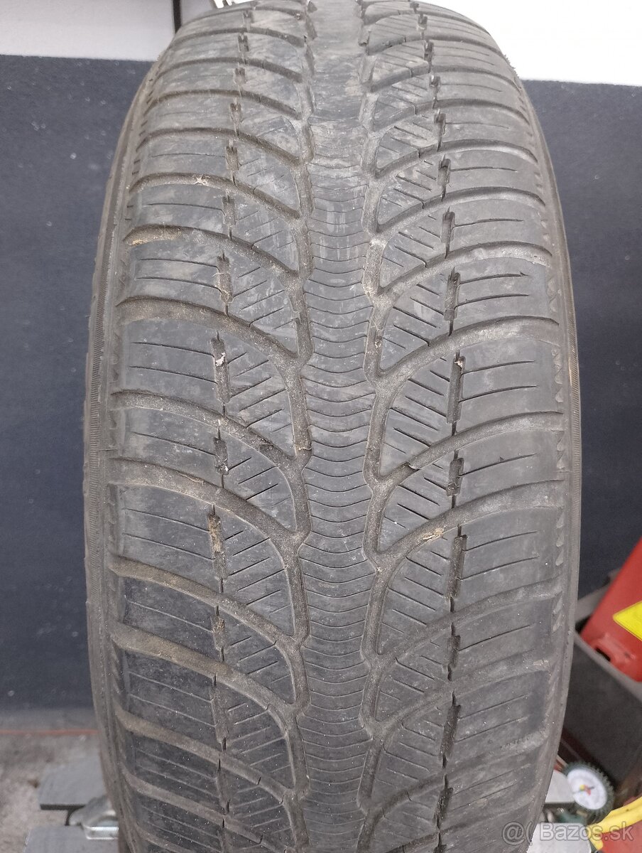 195/65 R15 - 3