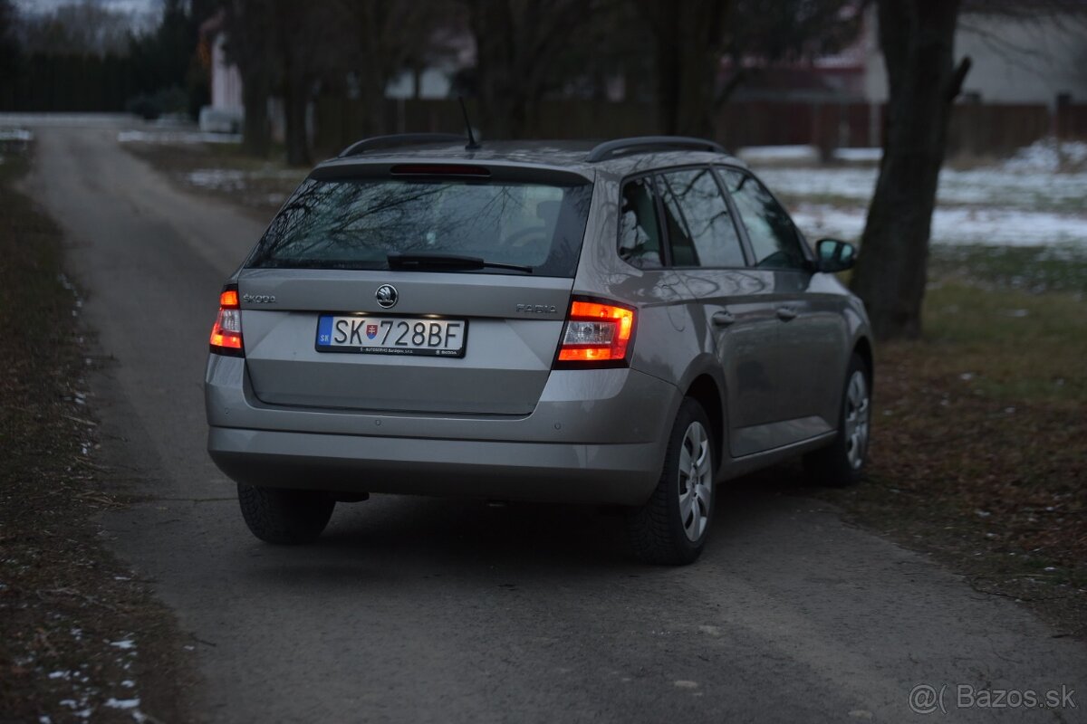 Skoda Fabia Style - - 3