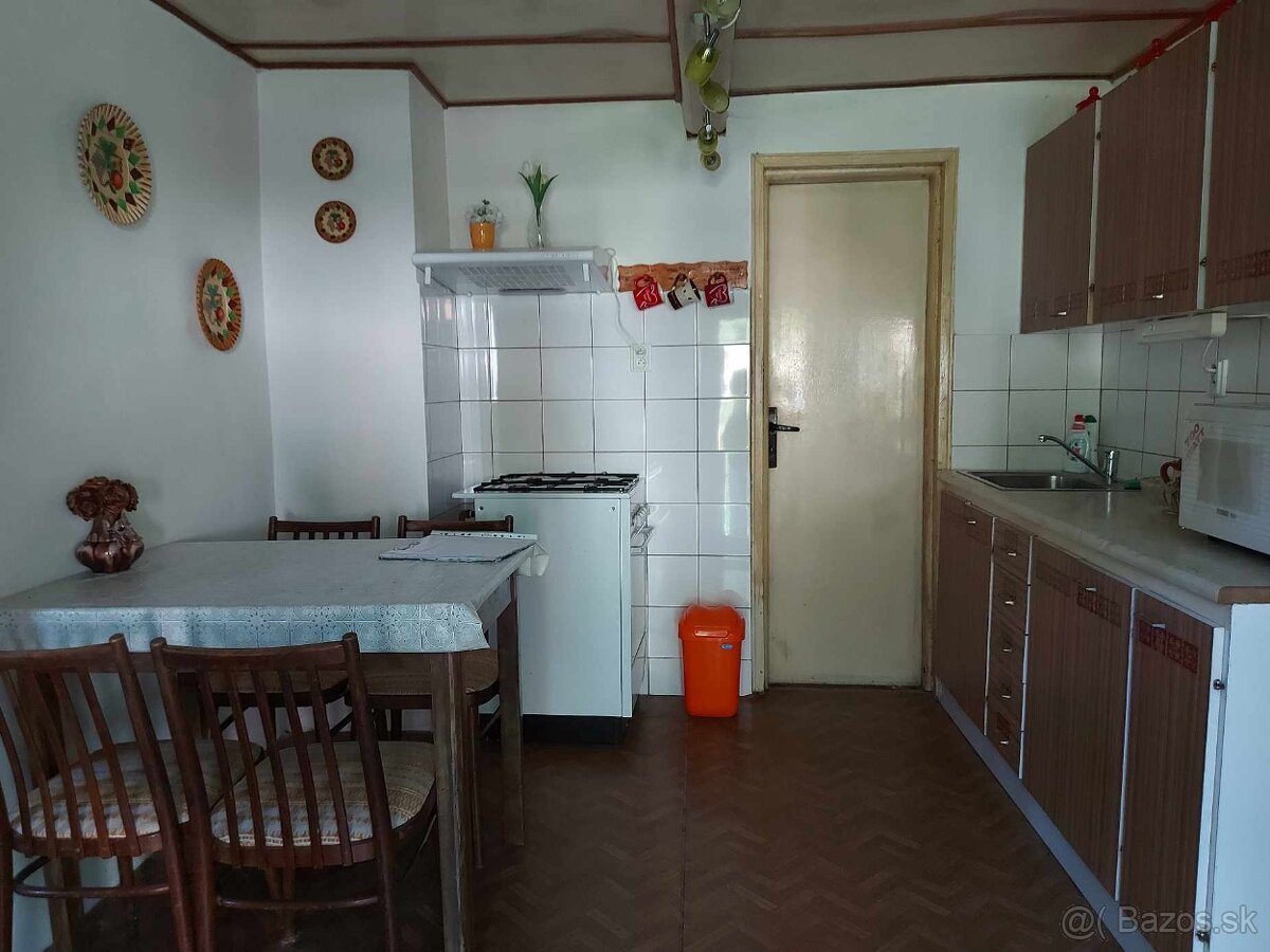 Rodinný dom Vyhne - 3