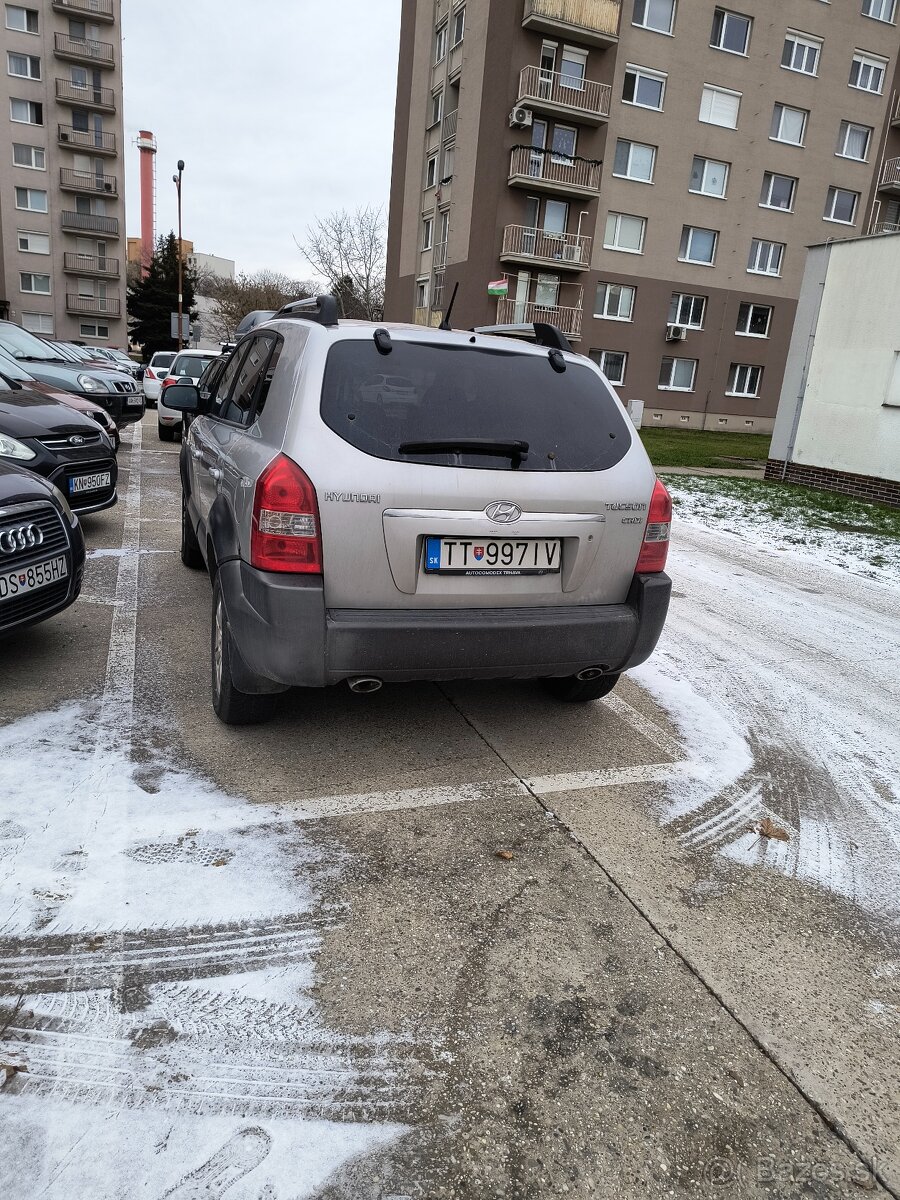 Hyundai Tucson 2.0 CRDi 103kw. 4x4 - 3