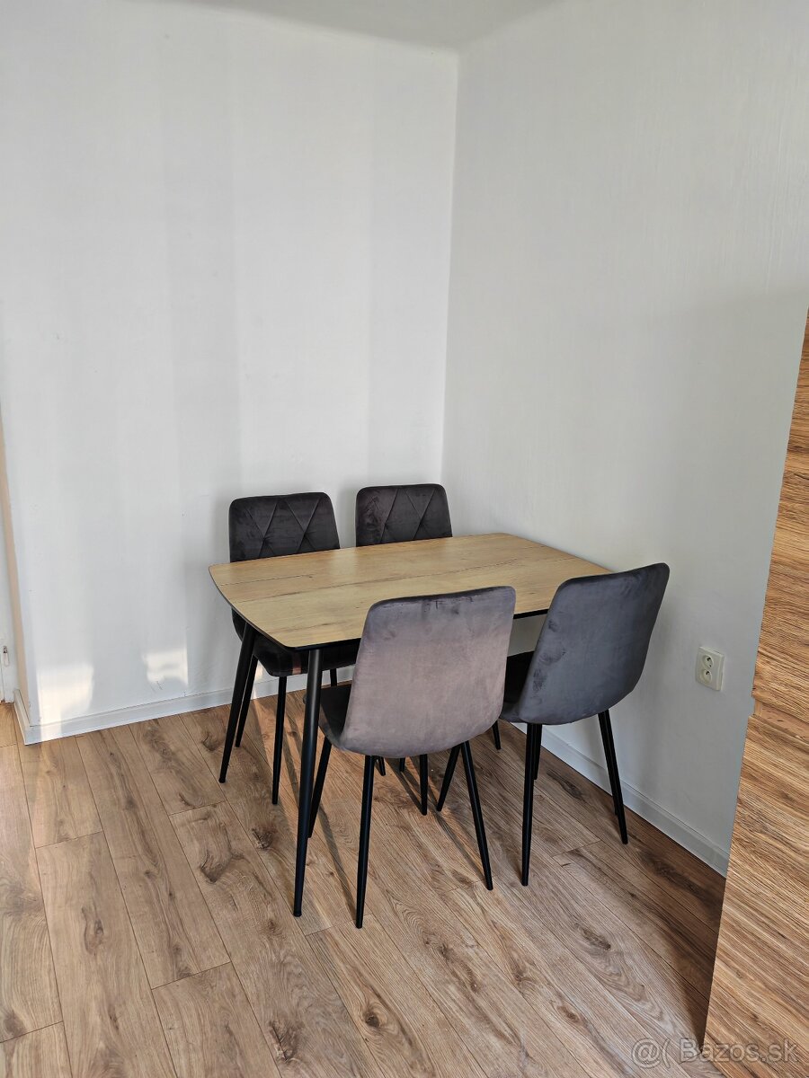 Prenajmem 3 izbový byt. - 3