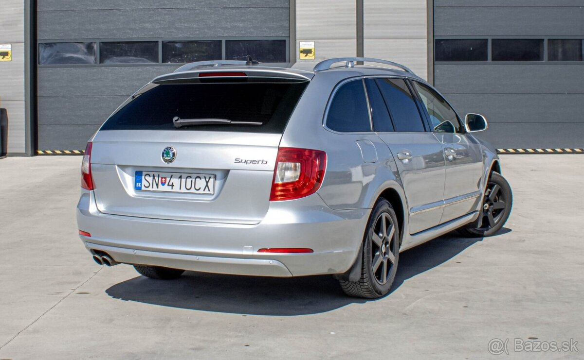 Škoda Superb Combi 2.0 TDI 2011 - 3