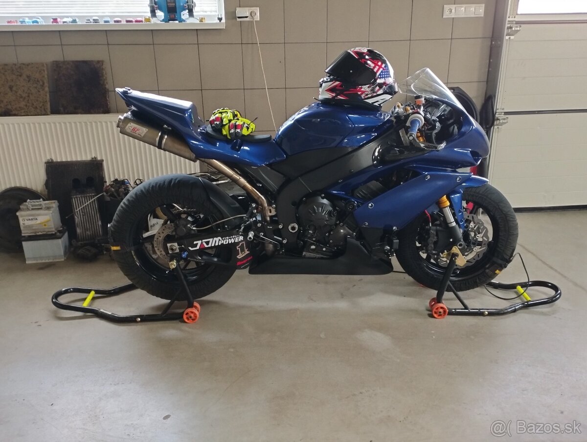 Yamaha r1 2008. - 3