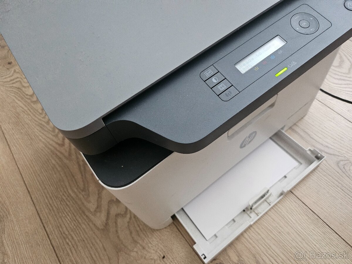 HP Color Laser MFP 178nw - 3