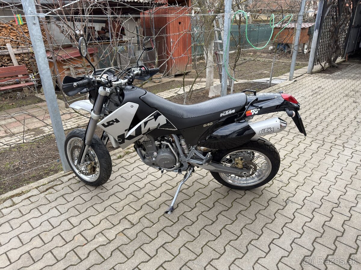 KTM LC4 640 SUPERMOTO 9.2003 - 3