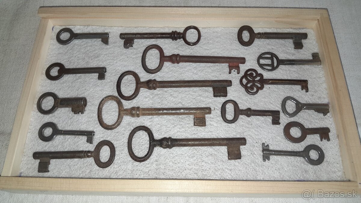 Kluce - 3