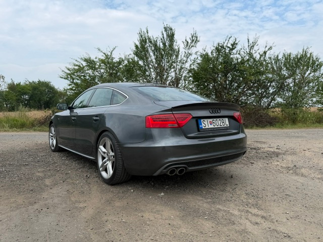 Audi A5 Sline - 3