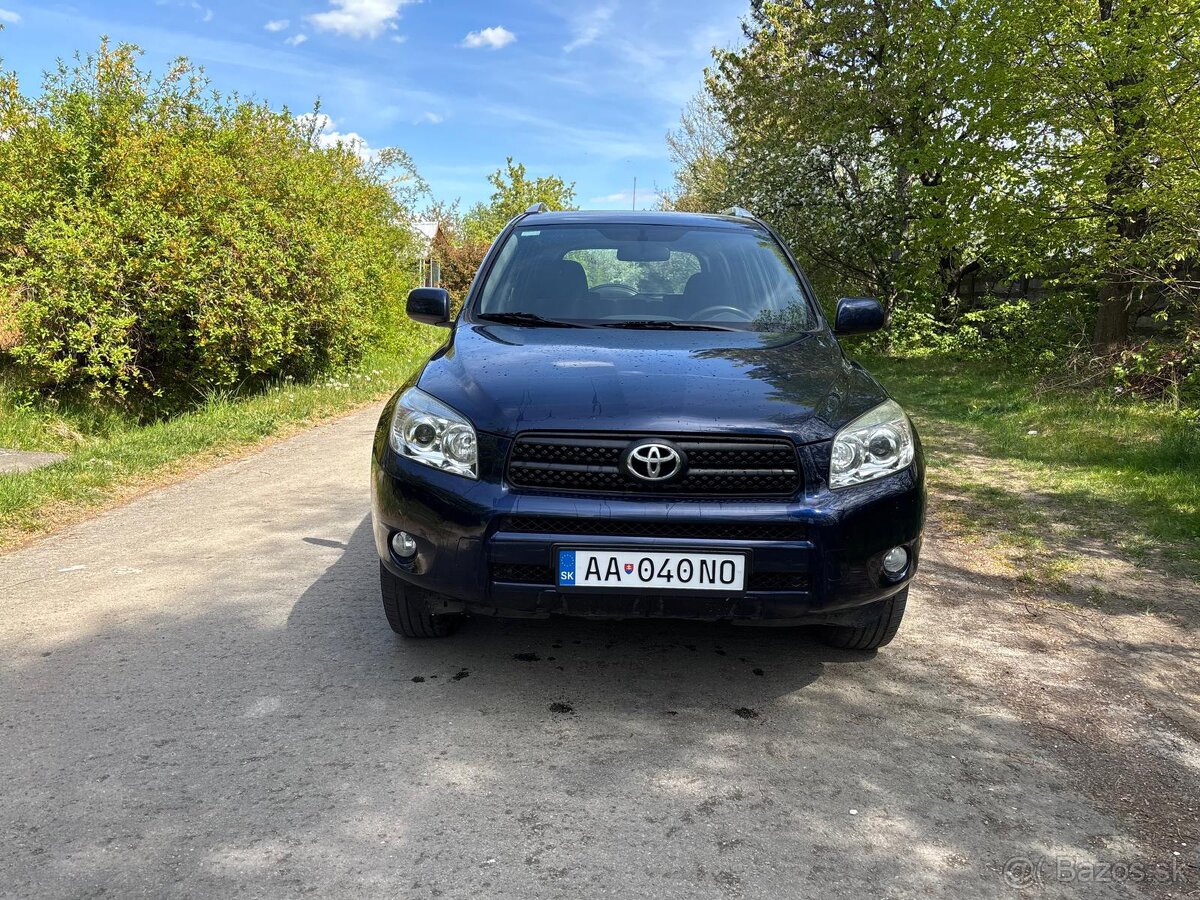 Toyota RAV4 2.2 D-4D - 3