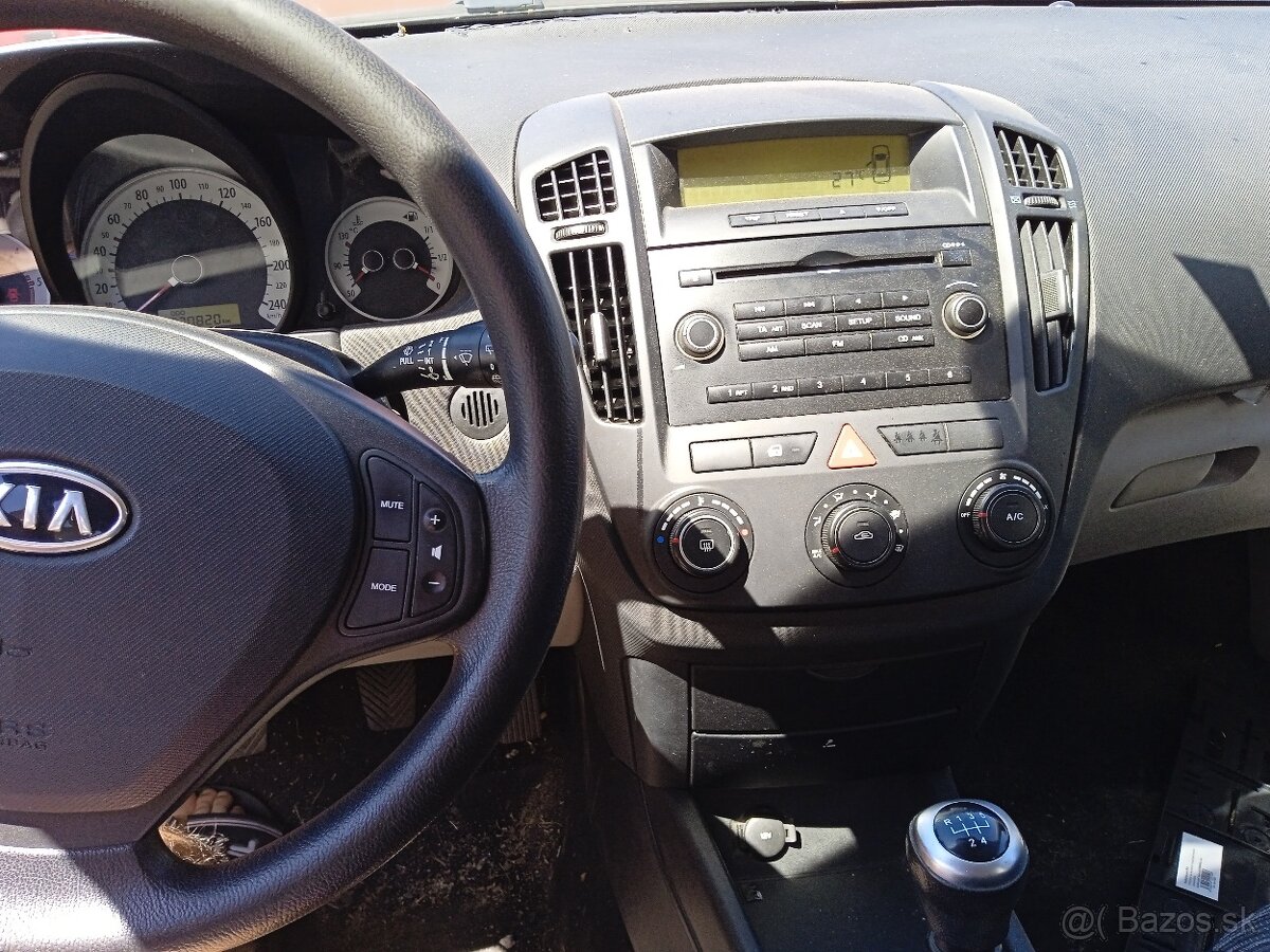 Kia ceed 1.6 CRDi 2007 - 3