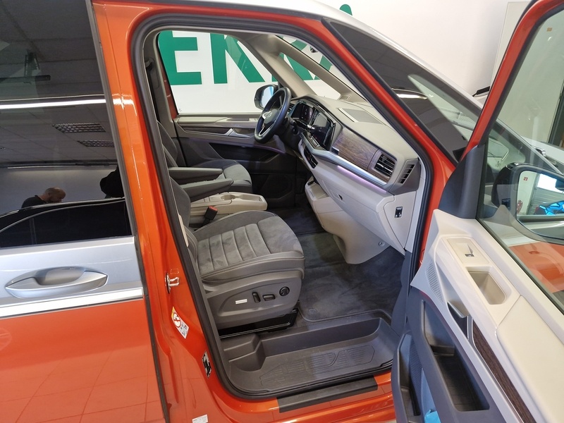 Multivan T7 LR 2.0TDI,kúp.v SR,1.majiteľ,od.DPH,záruka 2029 - 3