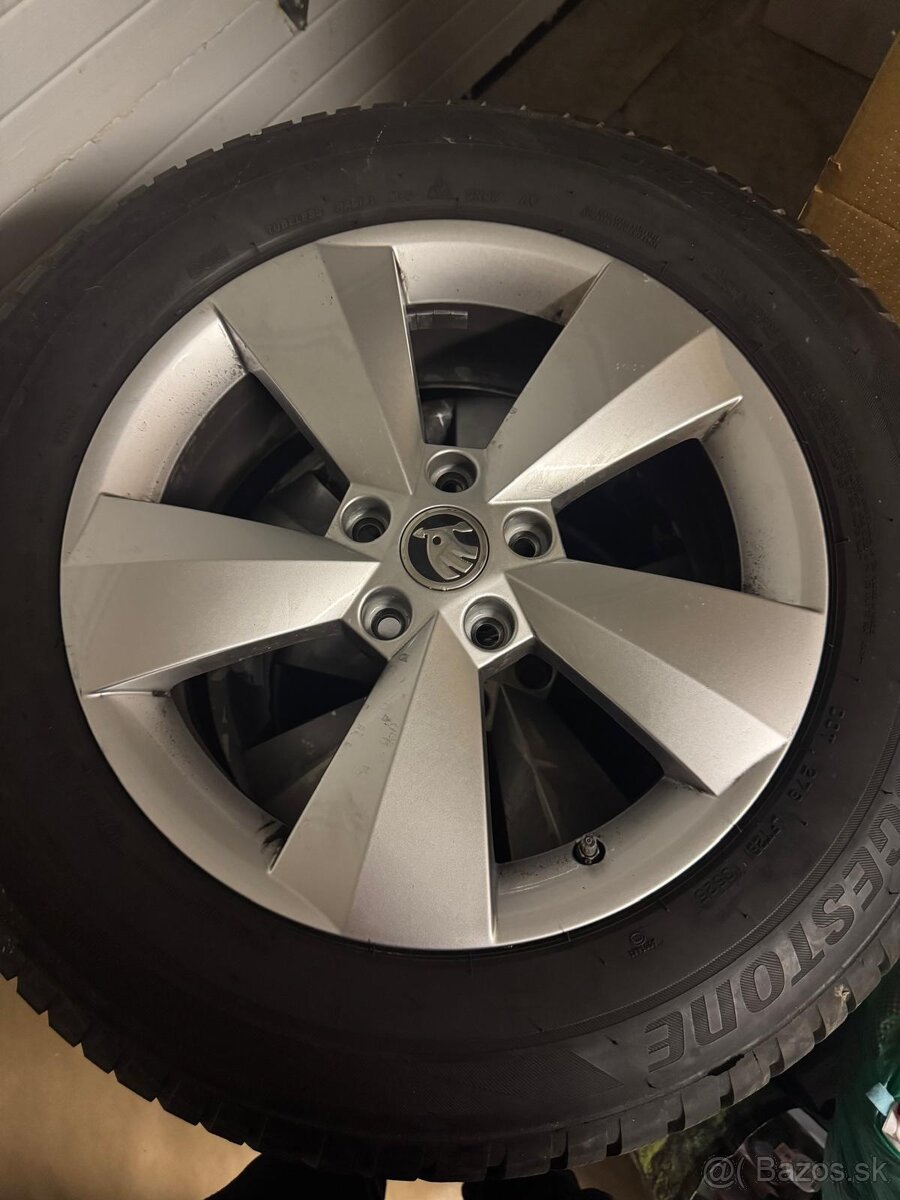 Disky + Pneumatiky 215/65 R17 99H - 3