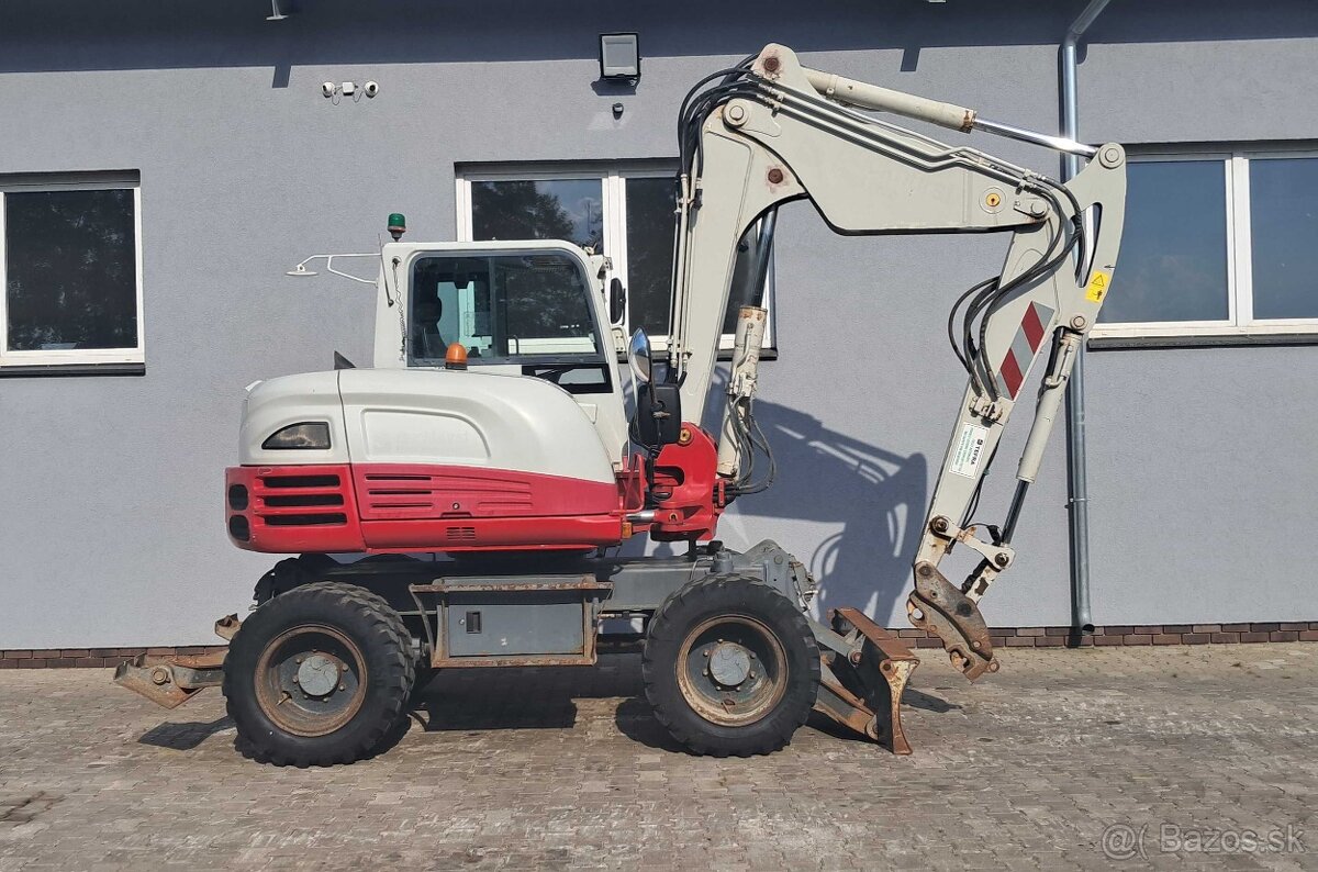 Takeuchi TB295W - 3