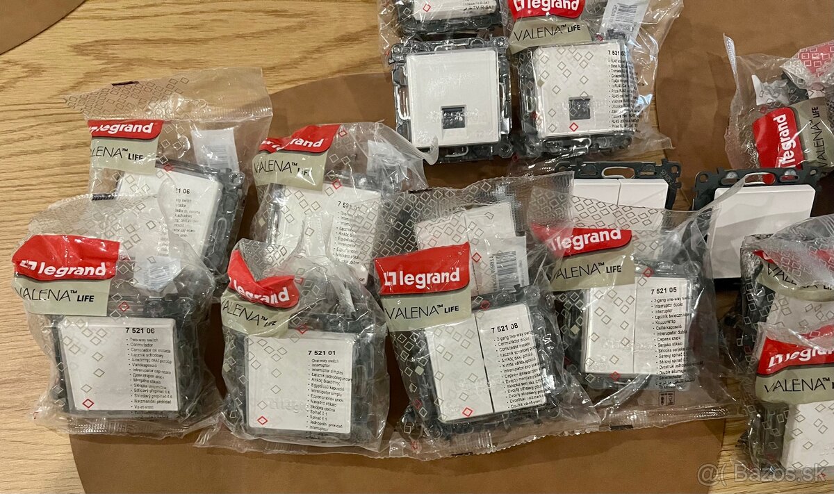 Legrand Valena Life - 3