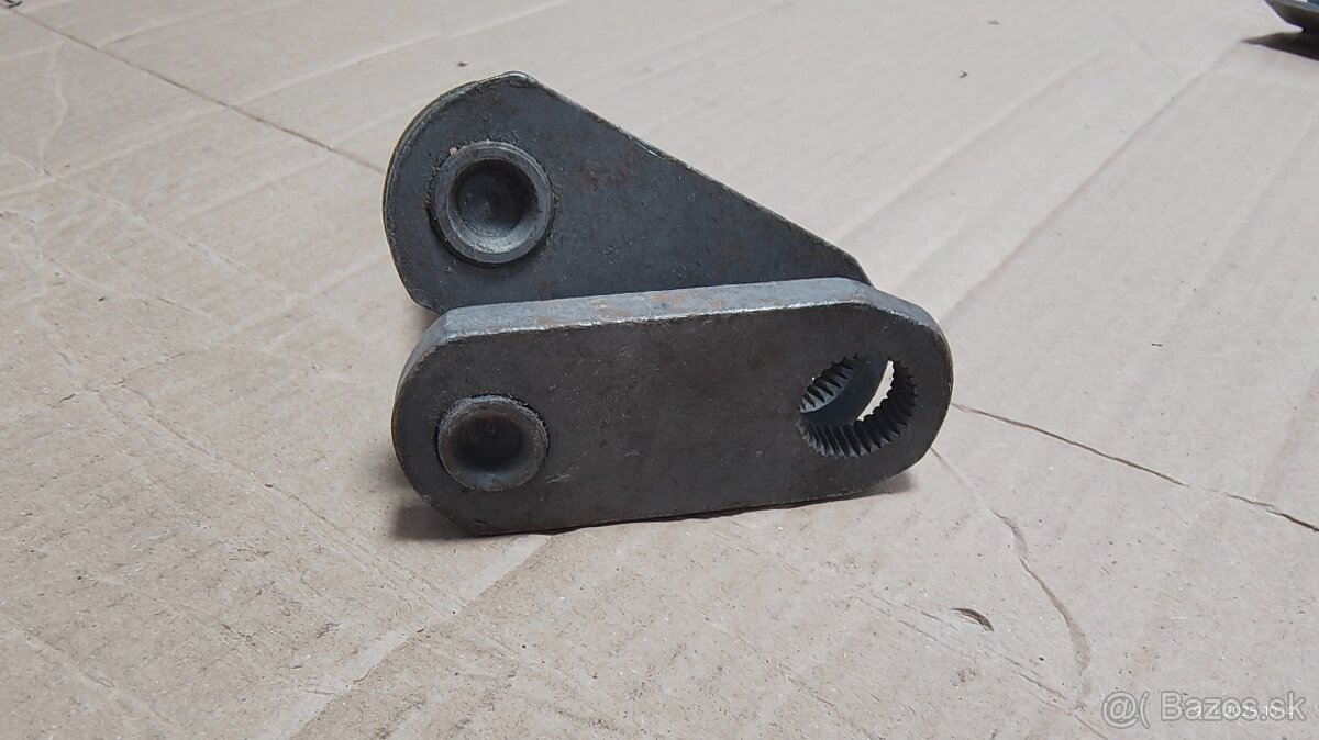 Stupačky uloženky ČZ 150c - 3