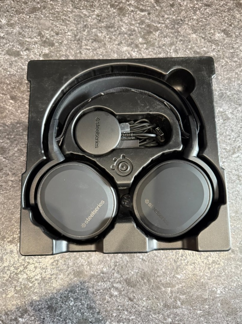 Bezdrôtové herné slúchadlá SteelSeries Arctis 9 Wireless - 3