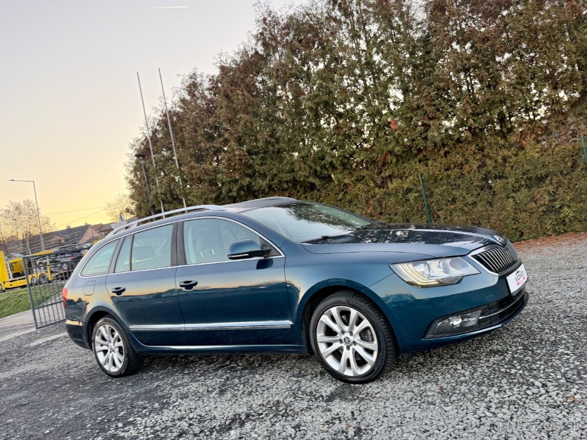 Škoda Superb Combi 1.8 TSI Elegance - 3