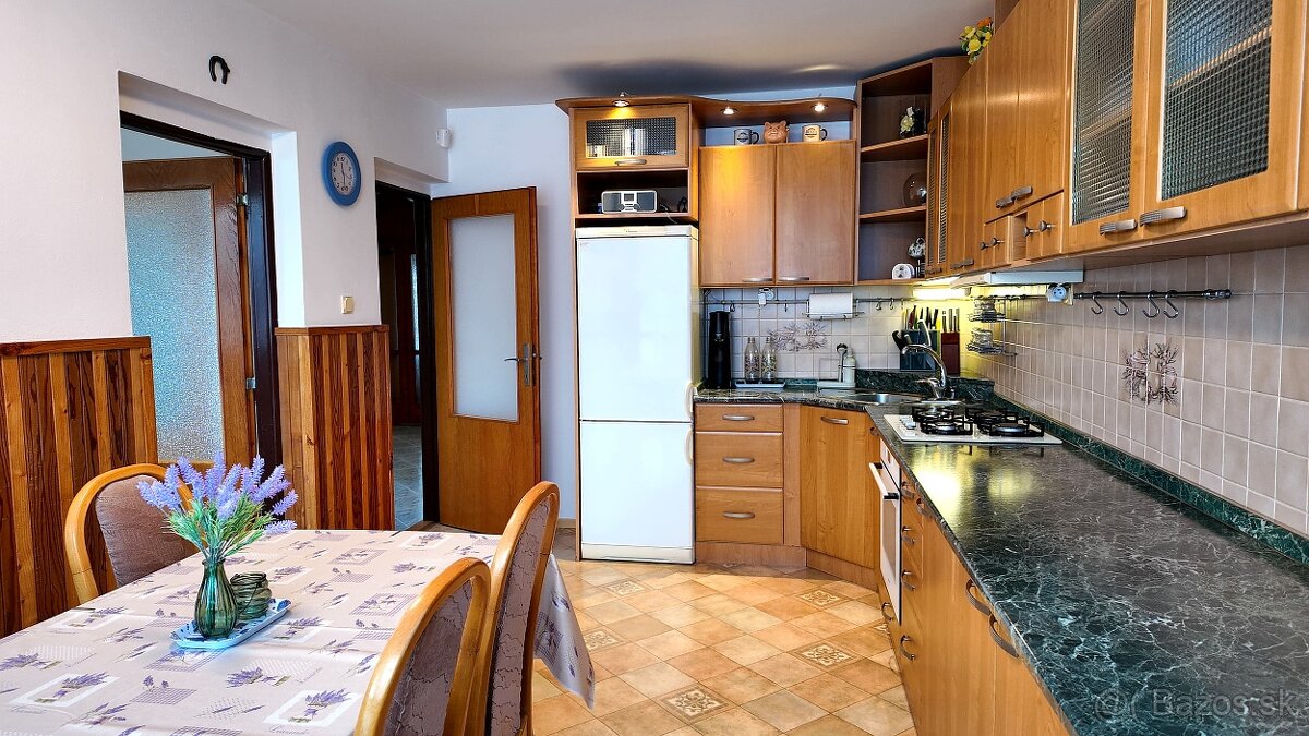 PREDAJ - 6 izbový rodinný dom - Lednice na Moravě - 3