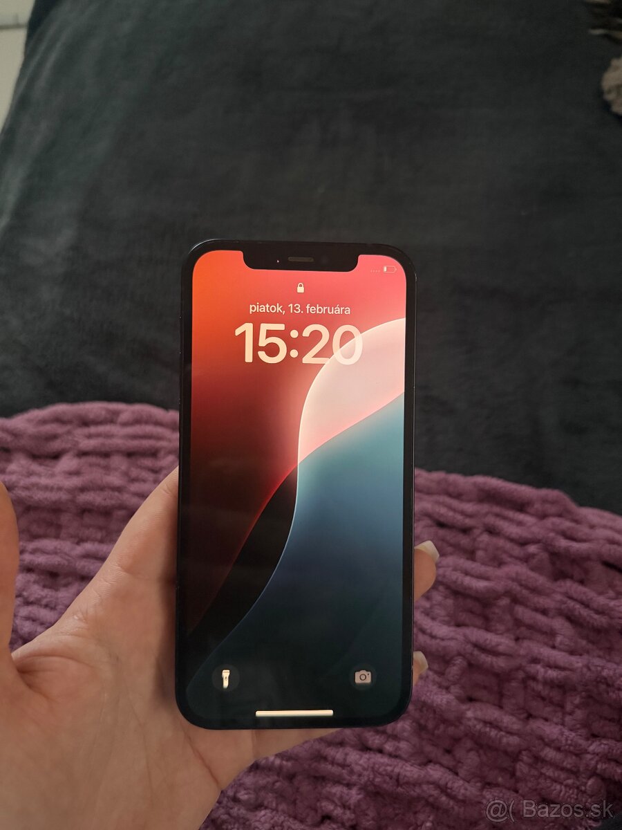 Predám iPhone 12 – 64 GB - 3