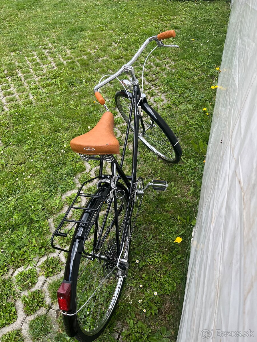 Predám čierny retro bicykel - 3