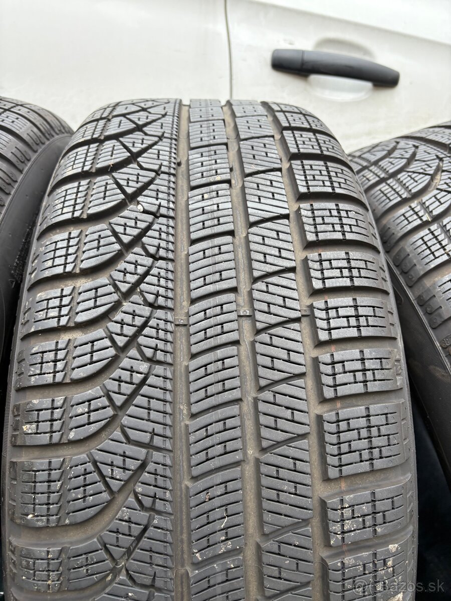 Zimné pneumatiky Pirelli 225/50 r19 - 3