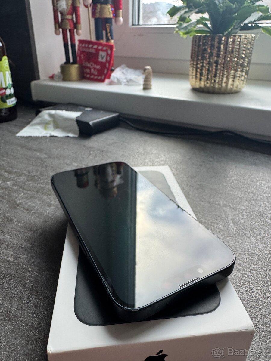 Apple iPhone 13 128GB Midnight - 3