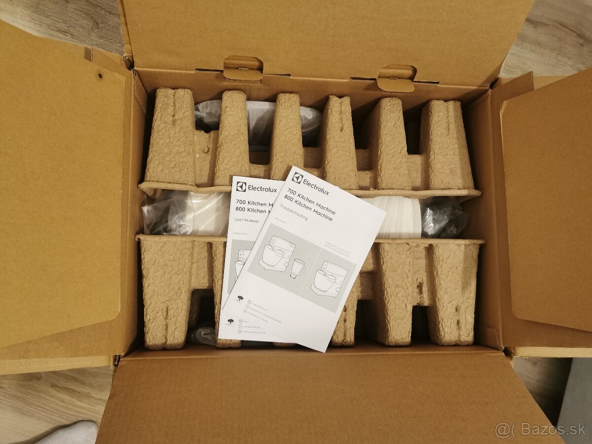 Kuchynský robot ETA Assistent 700 - 3