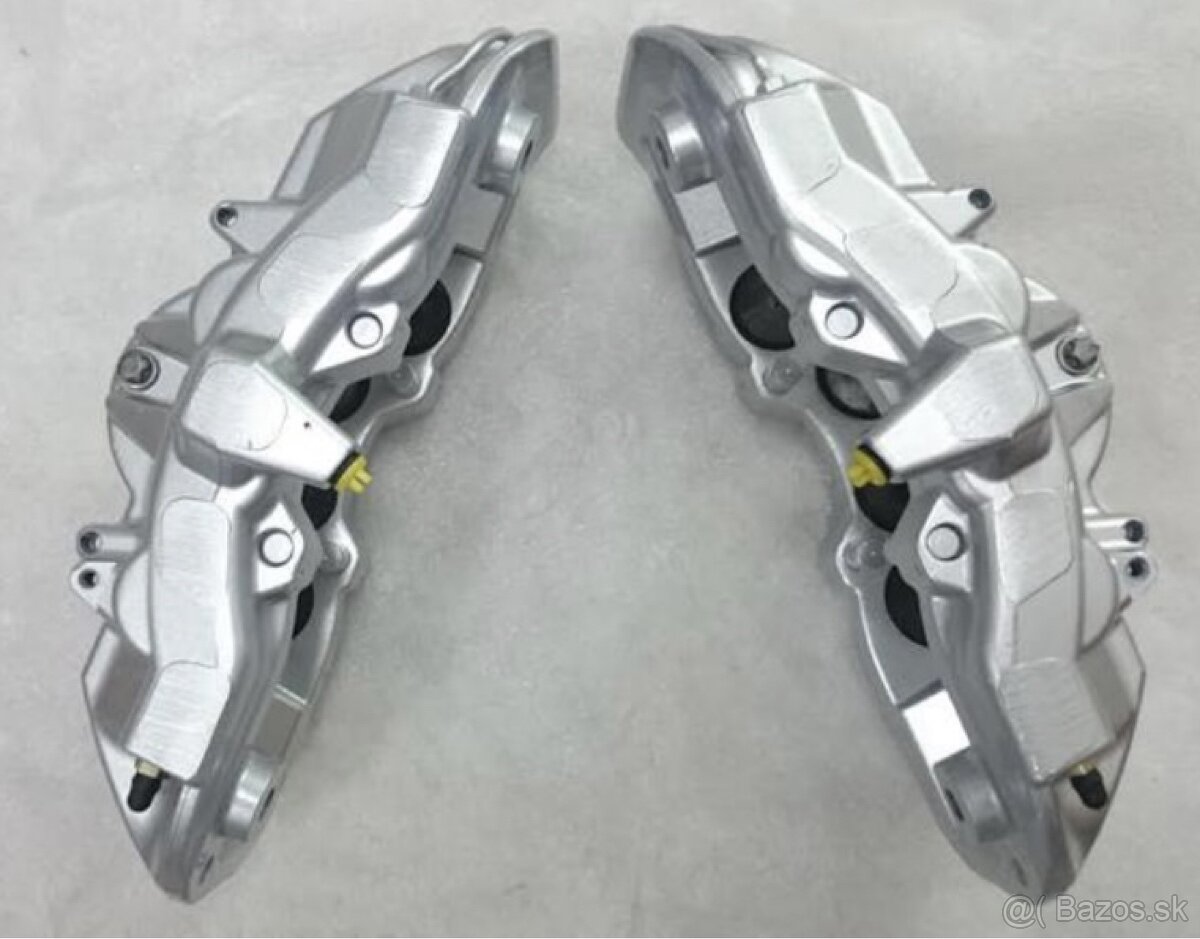 Amg Brembo 8piestove brzdice E55 AMG - 3