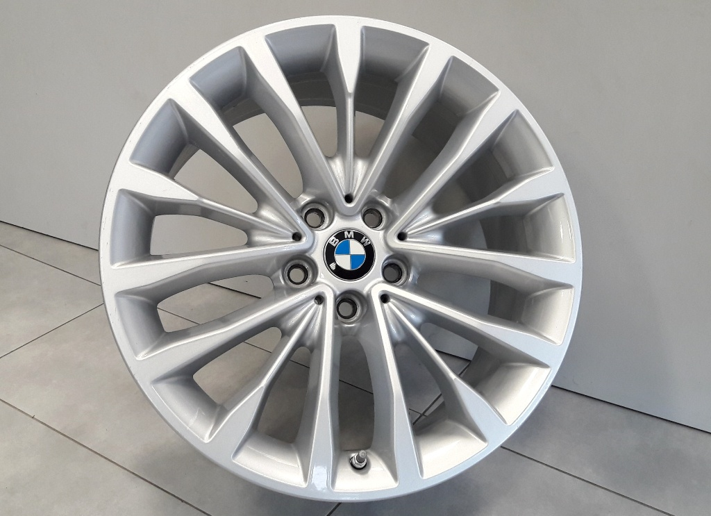 BMW 5 G30 18" Style 632 - 3