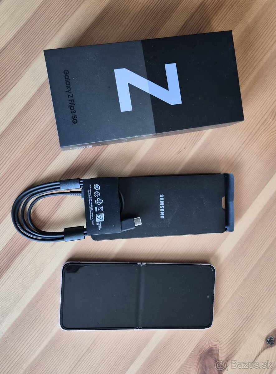 Predám Samsung Galaxy Flip 3 - 3